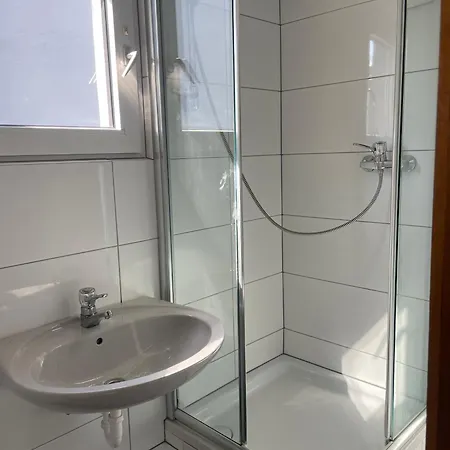 Monteurwohnung Fekete Апартаменты *