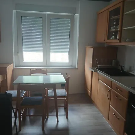 Monteurwohnung Fekete Апартаменты