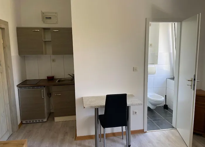 Διαμέρισμα Monteurwohnung Fekete Σόλινγκεν